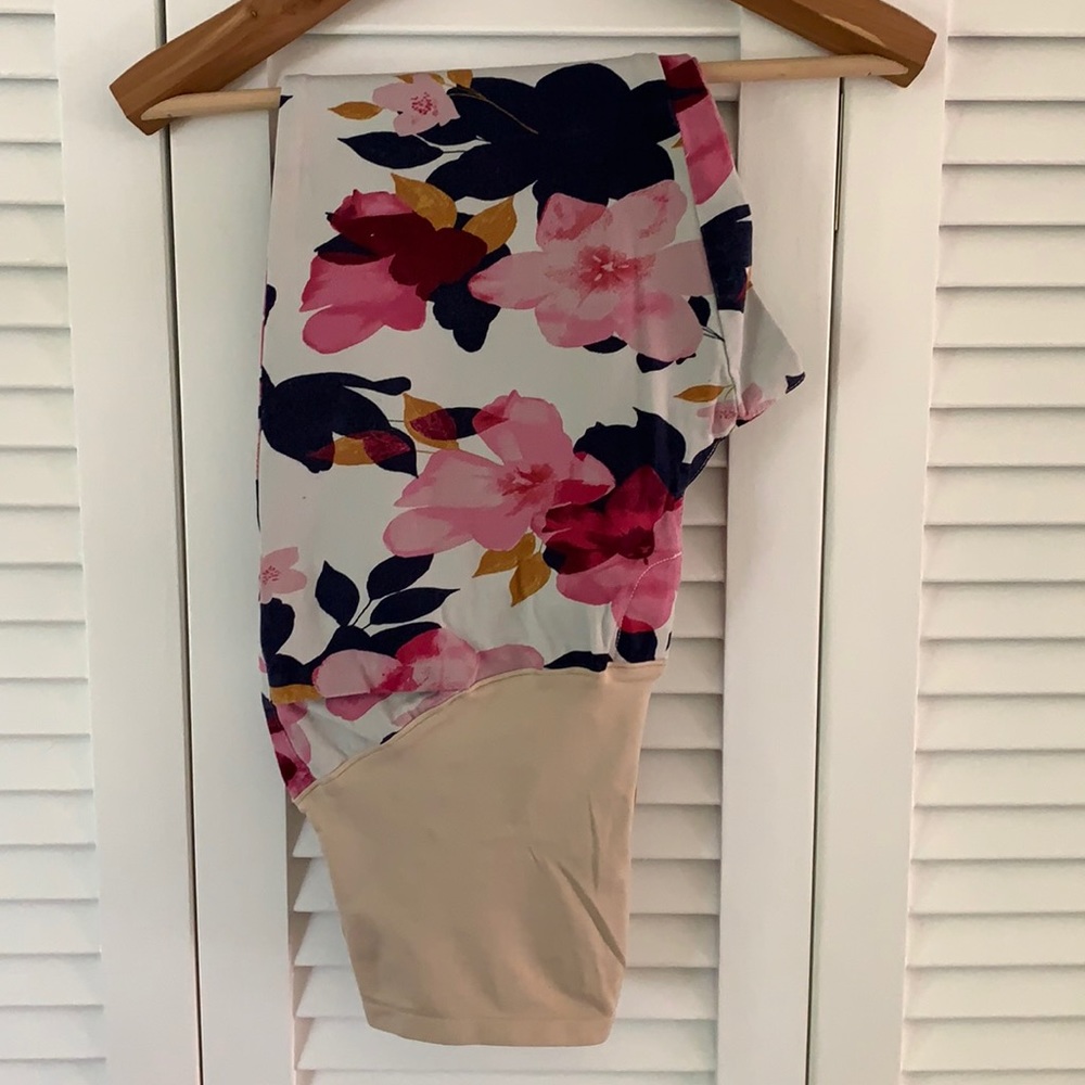 Old navy pixie full panel maternity pants size 12